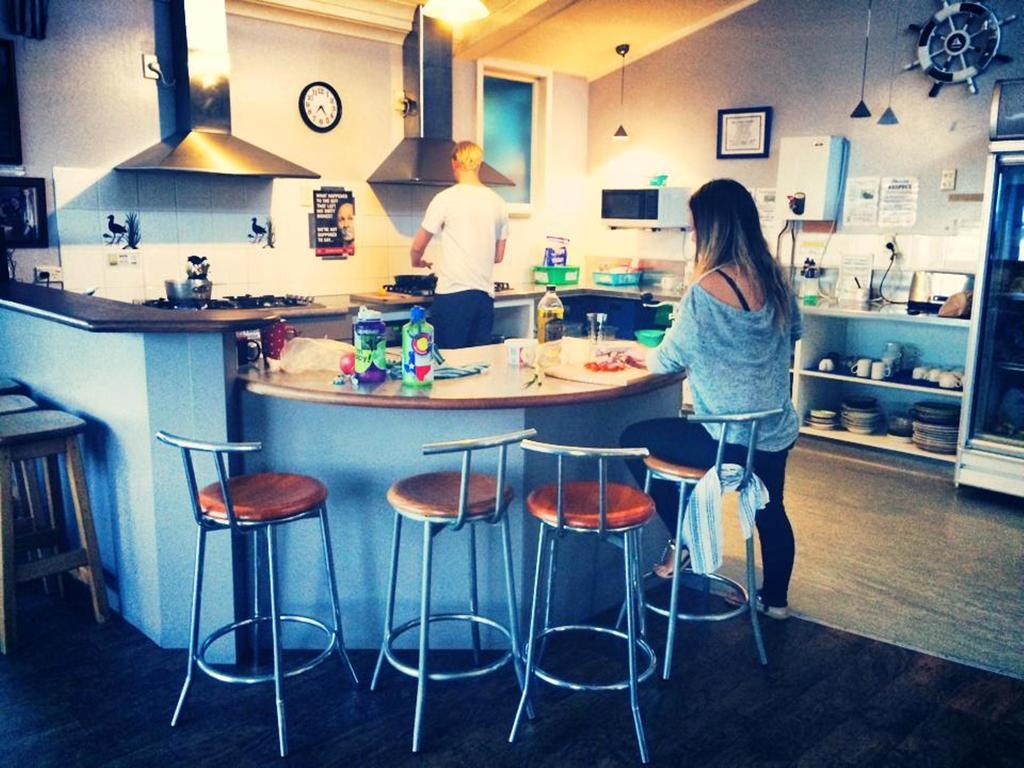Harbourside City Backpackers Tauranga Buitenkant foto