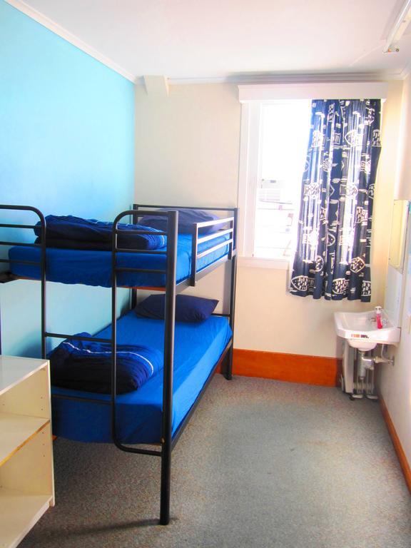 Harbourside City Backpackers Tauranga Buitenkant foto